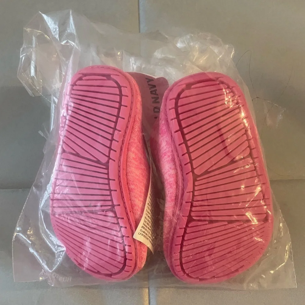 NEW…Old Navy Baby Pink Slip-On Water Shoes